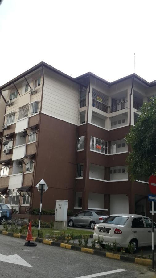 My Place Apartment Subang Jaya Exterior photo